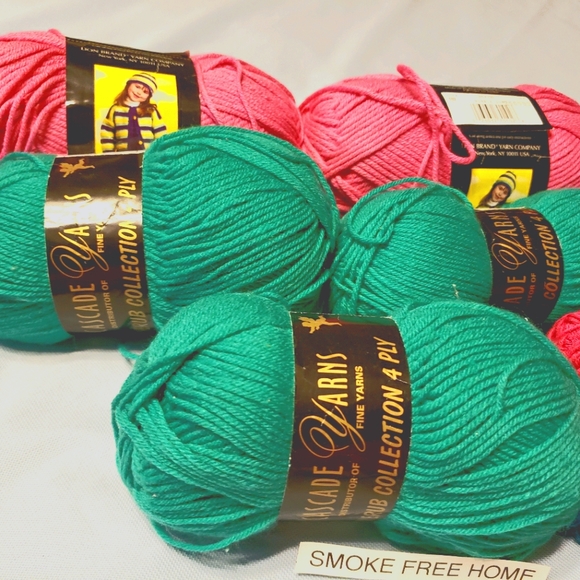 Lion brand/Cascade Yarn - Picture 1 of 5
